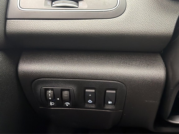 Renault Megane E-Tech 27 of 30