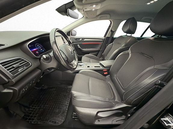 Renault Megane E-Tech 15 of 30