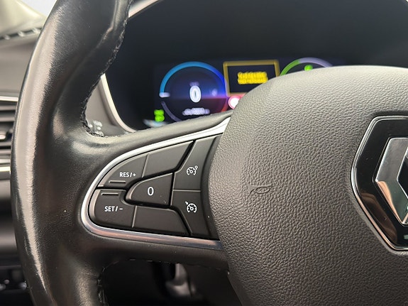 Renault Megane E-Tech 23 of 30