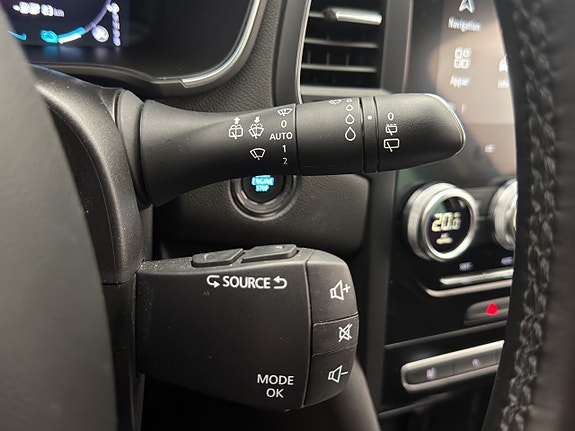 Renault Megane E-Tech 24 of 30