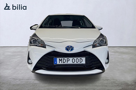 Toyota Yaris 6 of 21