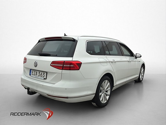 Volkswagen Passat 8 of 30