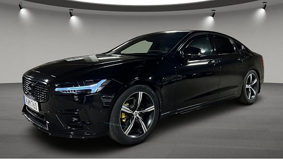 Volvo S90 2 of 13