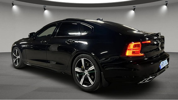 Volvo S90 3 of 13