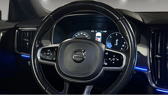 Volvo S90 9 of 13
