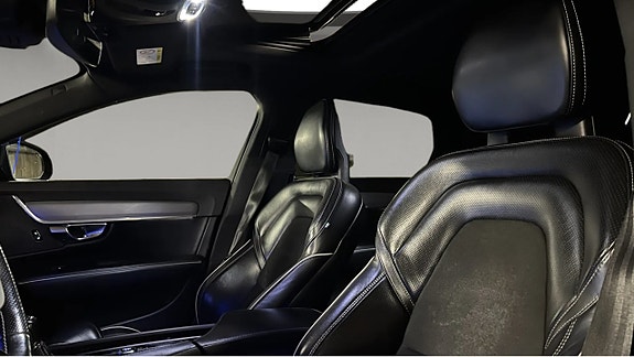 Volvo S90 7 of 13