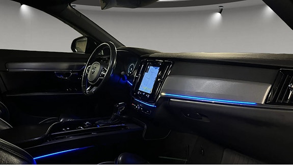 Volvo S90 10 of 13