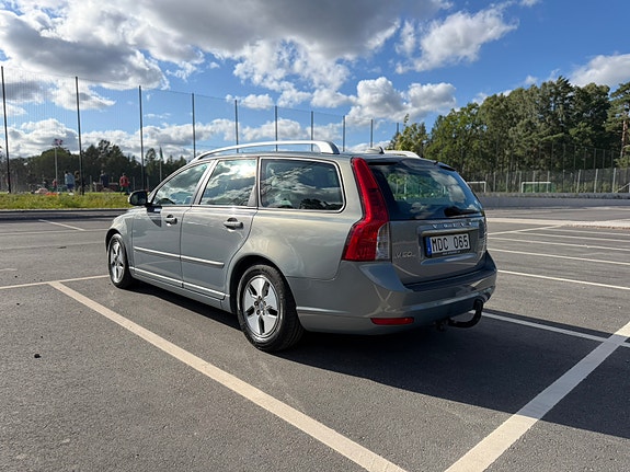 Volvo V50 4 of 7