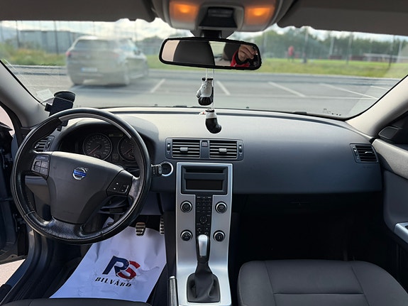 Volvo V50 5 of 7