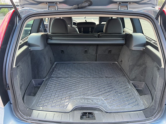 Volvo V50 7 of 7