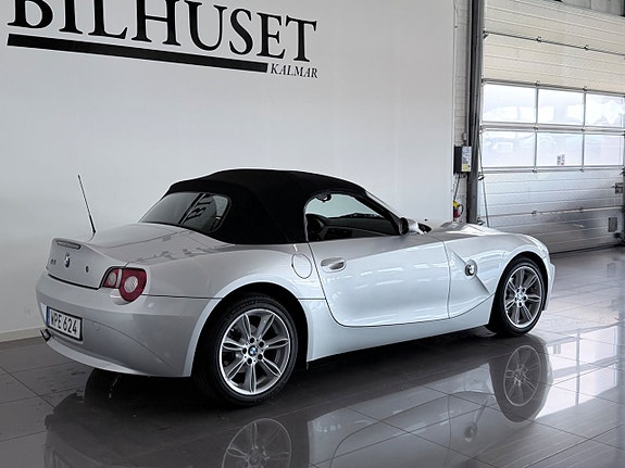 BMW Z4 4 of 9
