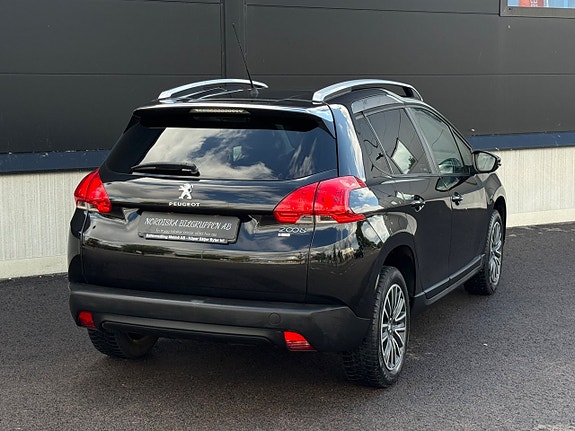Peugeot 2008 7 of 21
