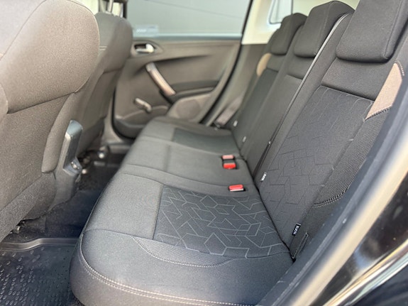 Peugeot 2008 18 of 21