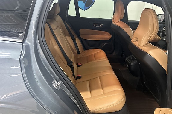 Volvo V60 19 of 28