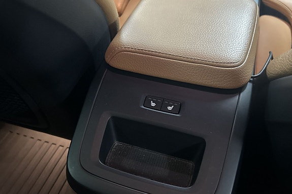 Volvo V60 22 of 28