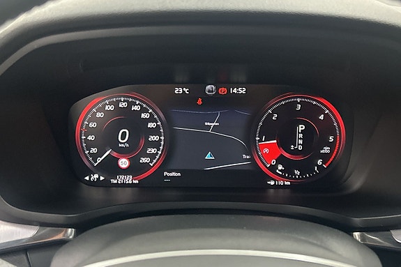 Volvo V60 14 of 28
