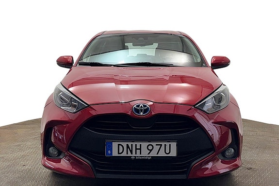 Toyota Yaris 3 of 28