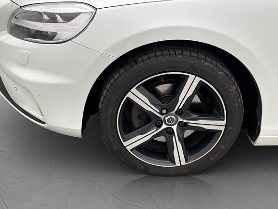 Volvo V40 26 of 29