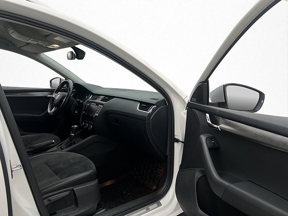 Skoda Octavia Scout 25 of 30