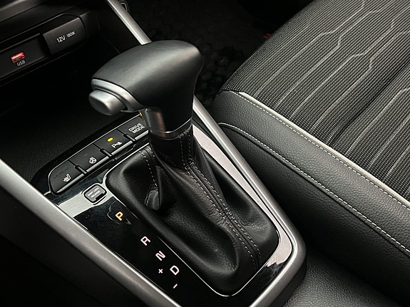 Kia Stonic 21 of 30