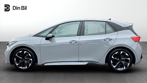 Cupra Born 2 of 12