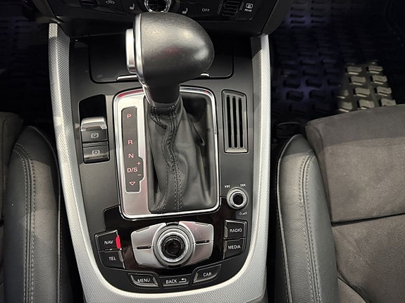 Audi Q5 12 of 16
