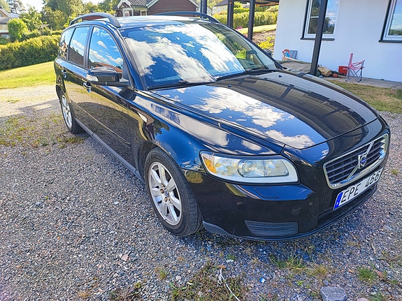 Volvo V50 4 of 15