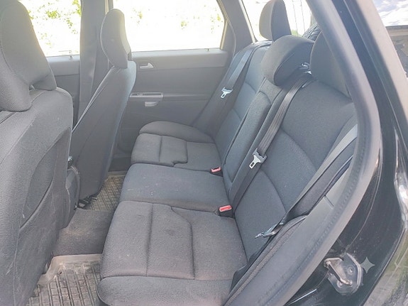 Volvo V50 11 of 15
