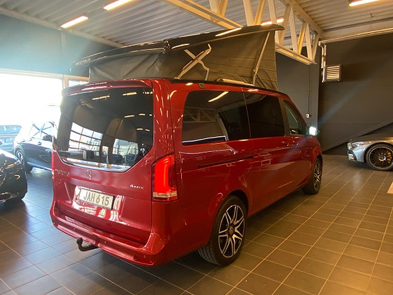 Mercedes-Benz V300 9 of 24