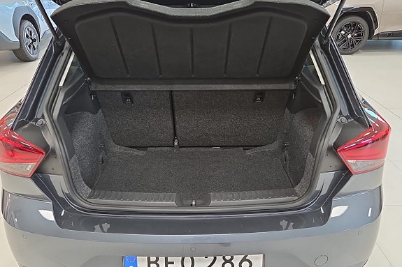 Seat Ibiza 6 of 12