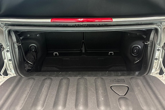 MINI Cooper 10 of 18