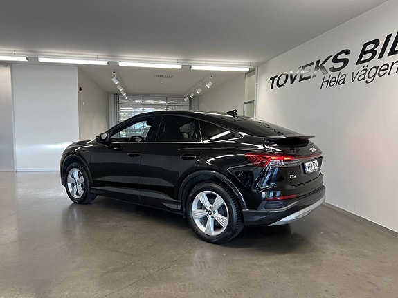 Audi Q4 e-tron 2 of 9