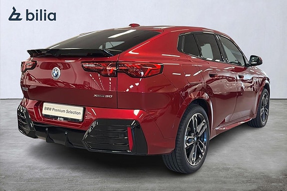 BMW iX2 17 of 18