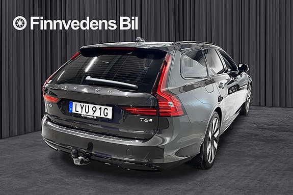 Volvo V90 3 of 26