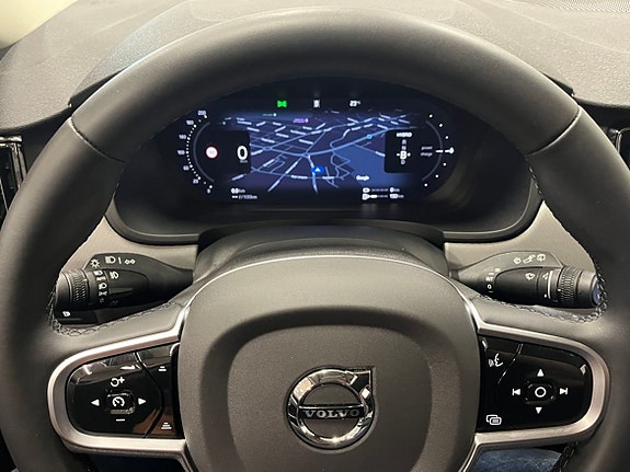 Volvo V90 8 of 26