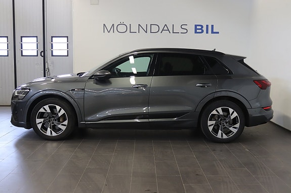 Audi e-tron 2 of 18