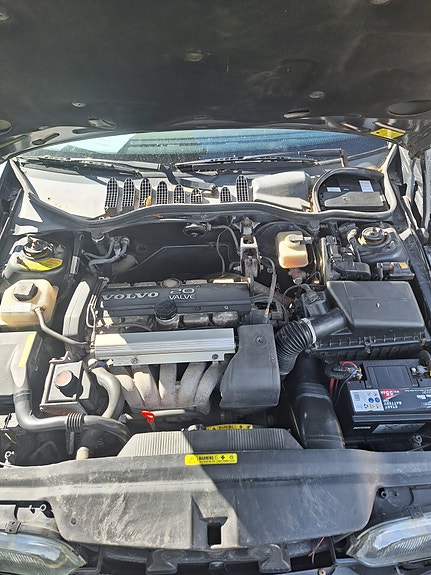 Volvo 850 7 of 9