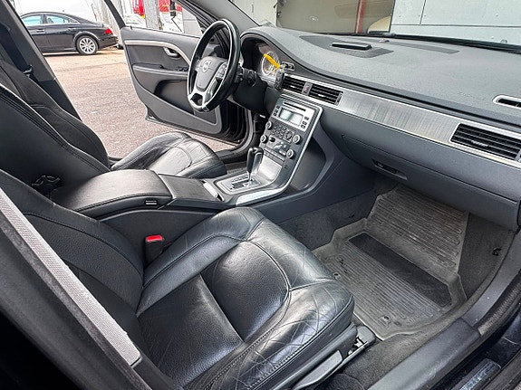 Volvo S80 13 of 19