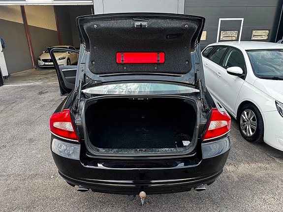 Volvo S80 16 of 19
