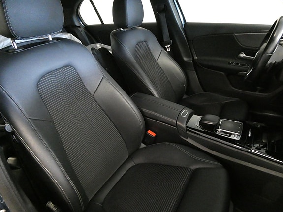 Mercedes-Benz A180 12 of 20