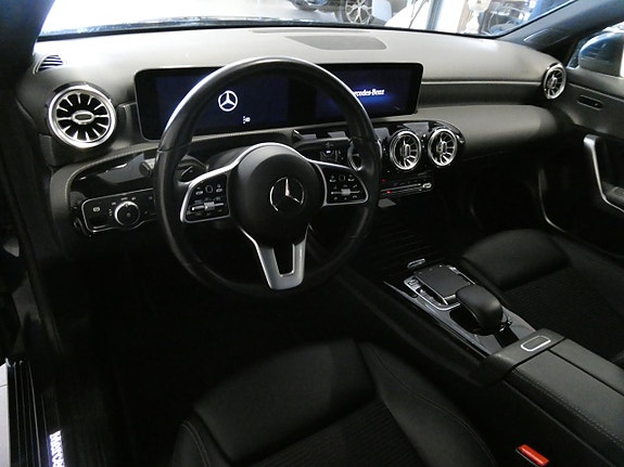 Mercedes-Benz A180 10 of 20