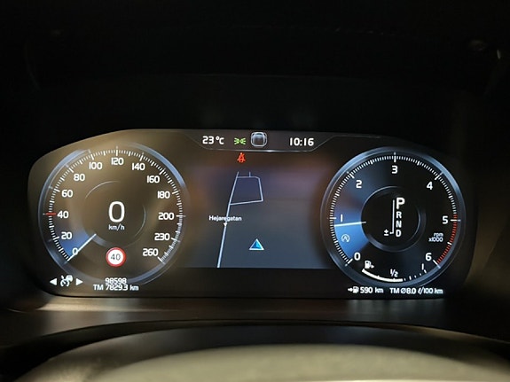 Volvo V60 Cross Country 12 of 21