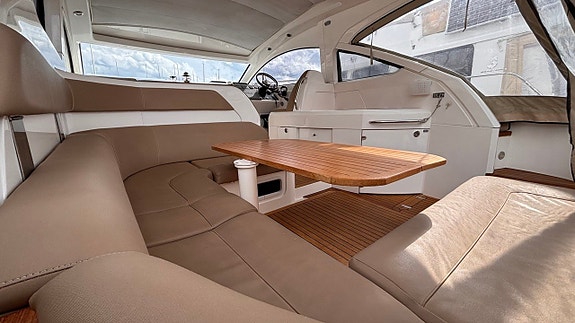 Fairline Targa 38 GT – 2012 9 of 22