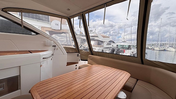 Fairline Targa 38 GT – 2012 8 of 22