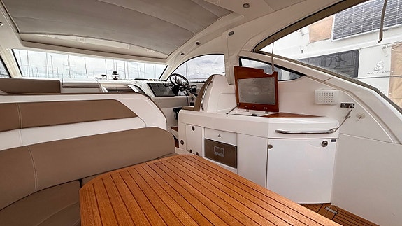 Fairline Targa 38 GT – 2012 11 of 22
