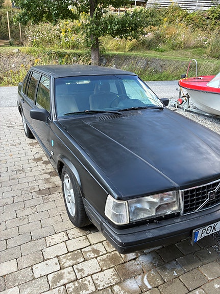 Volvo 940 3 of 4