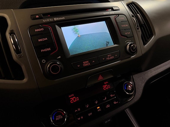 Kia Sportage 12 of 20