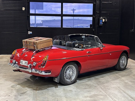 MG MGB 6 of 17