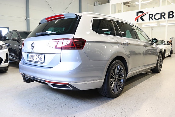 Volkswagen Passat 6 of 29