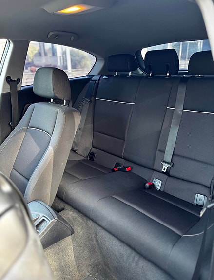 BMW 116i 3 of 9